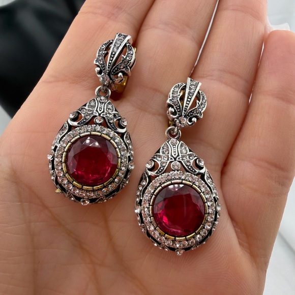 Red Crystal Teardrop Earrings | Elegant Statement Look - Picture 4 of 10